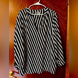 2X Anne Klein Top/Blouse Excellent Condition